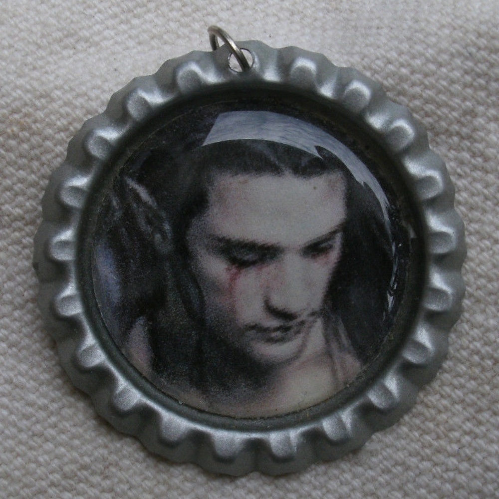 Male Vampire Face Necklace